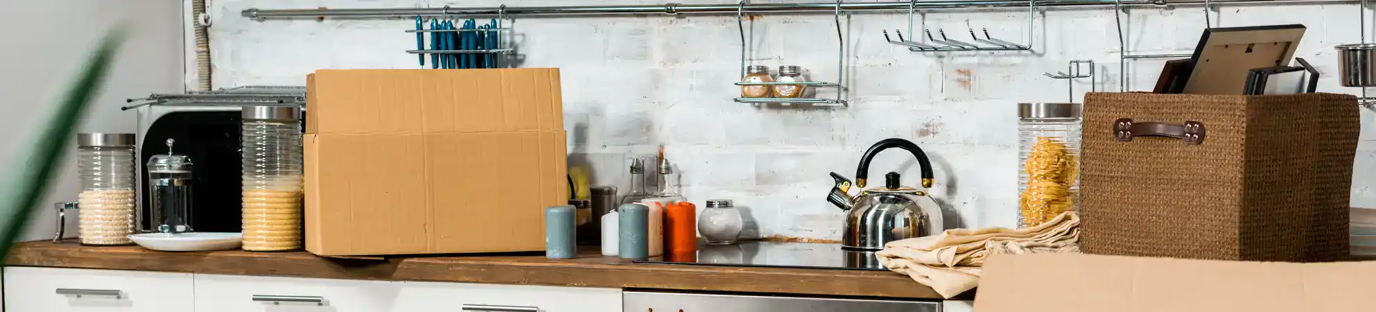 How to Pack Kitchen for Moving: A Step-by-Step Guide